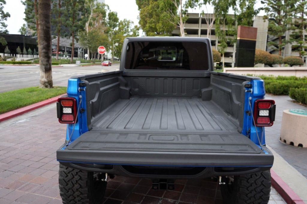 2021 Jeep Gladiator Sport S 6×6–