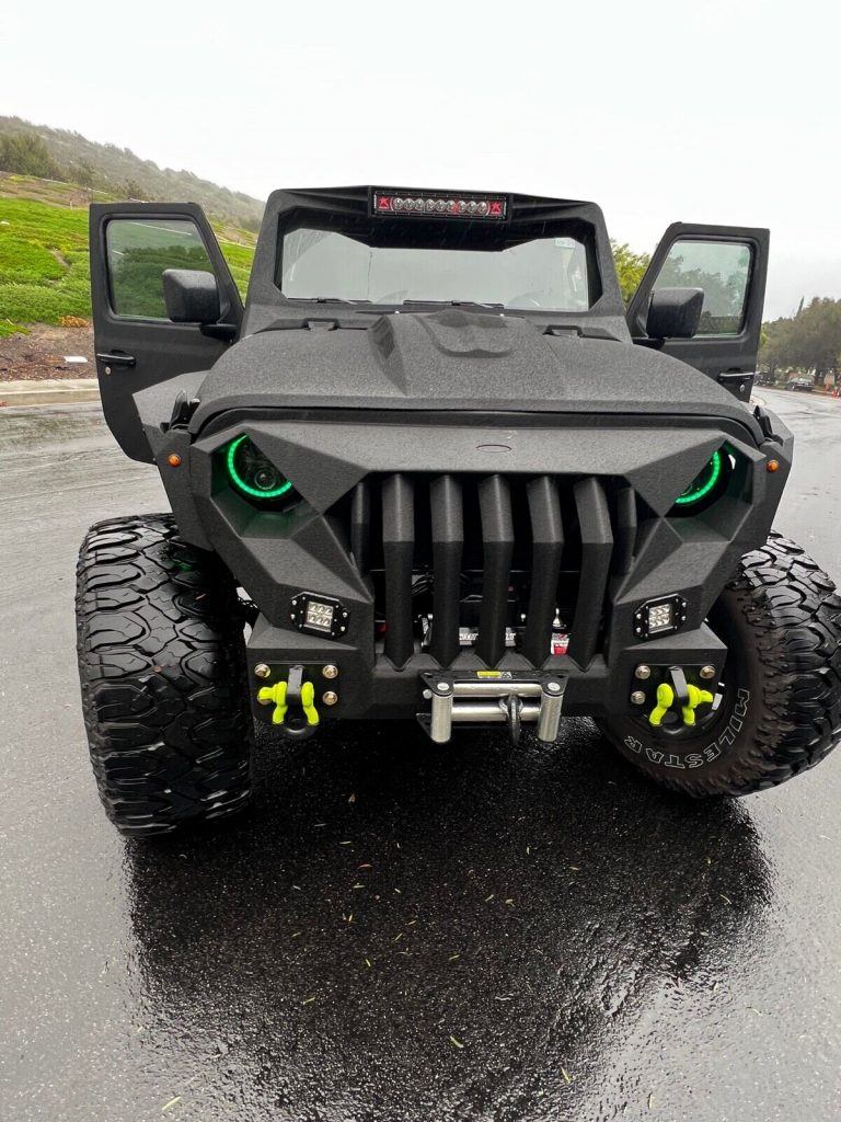 2022 Jeep Gladiator Sport–