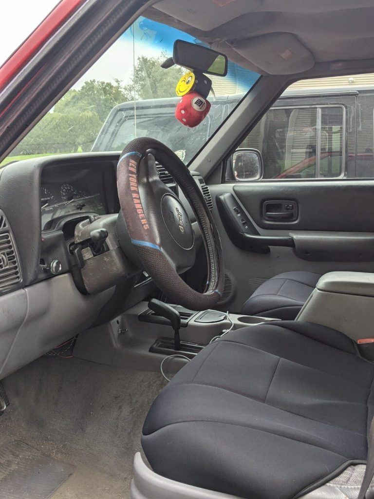 1997 Jeep Cherokee Sport