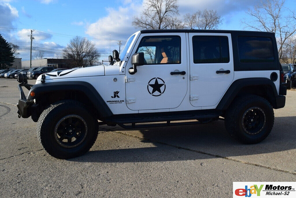 2013 Jeep Wrangler 4X4 Trail Unlimited Sport-Edition(rare Manual)