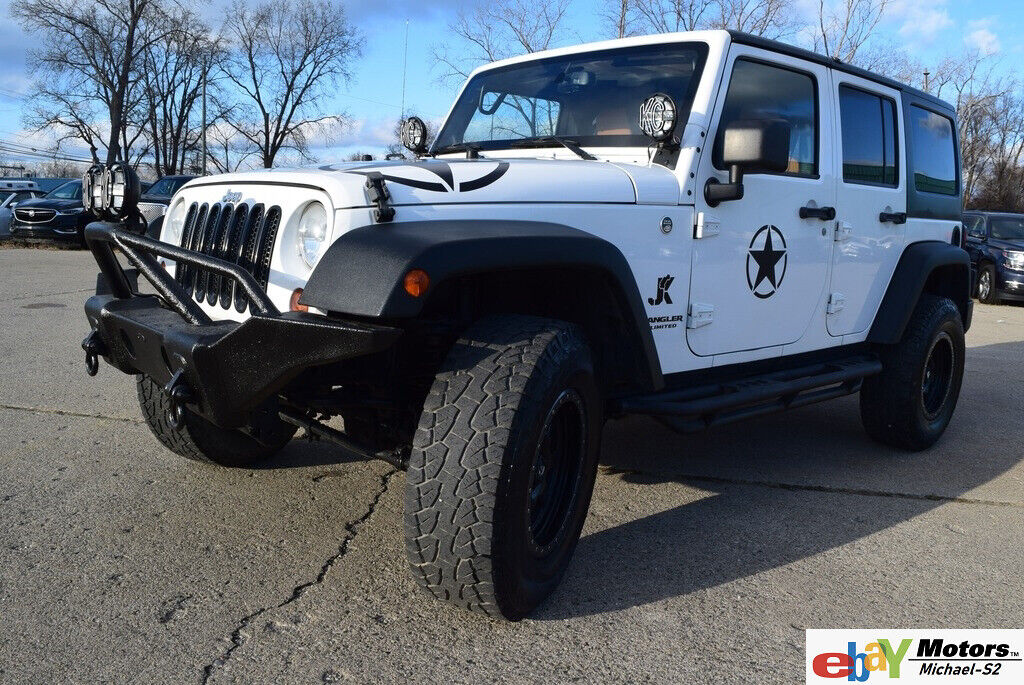 2013 Jeep Wrangler 4X4 Trail Unlimited Sport-Edition(rare Manual)