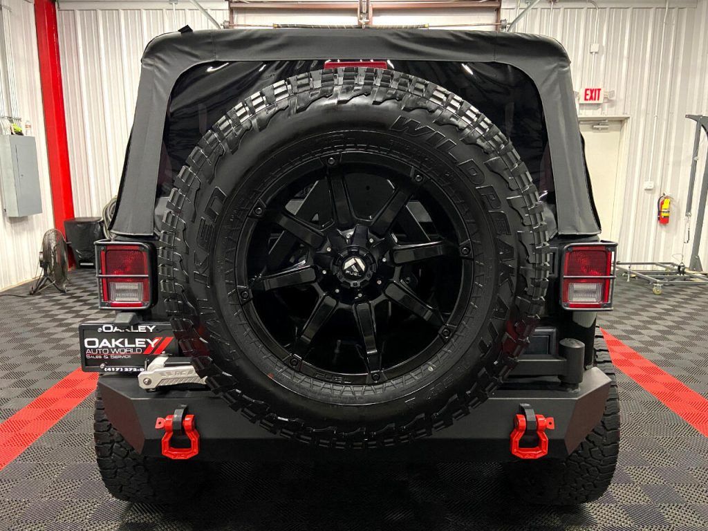 2017 Jeep Wrangler T-Rock Lifted 4×4