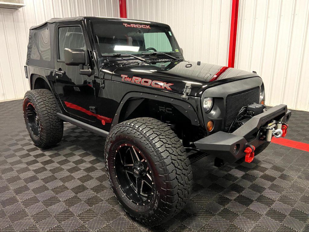 2017 Jeep Wrangler T-Rock Lifted 4×4