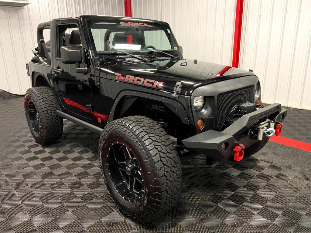 2017 Jeep Wrangler T-Rock Lifted 4×4