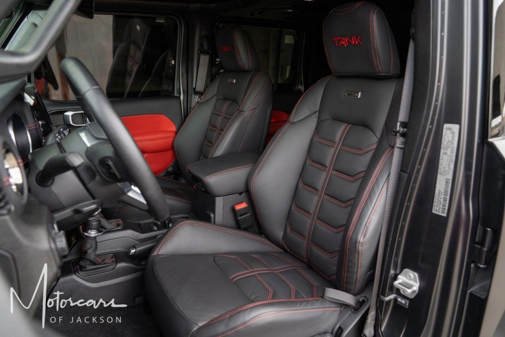 2020 Jeep Rezvani TAnK