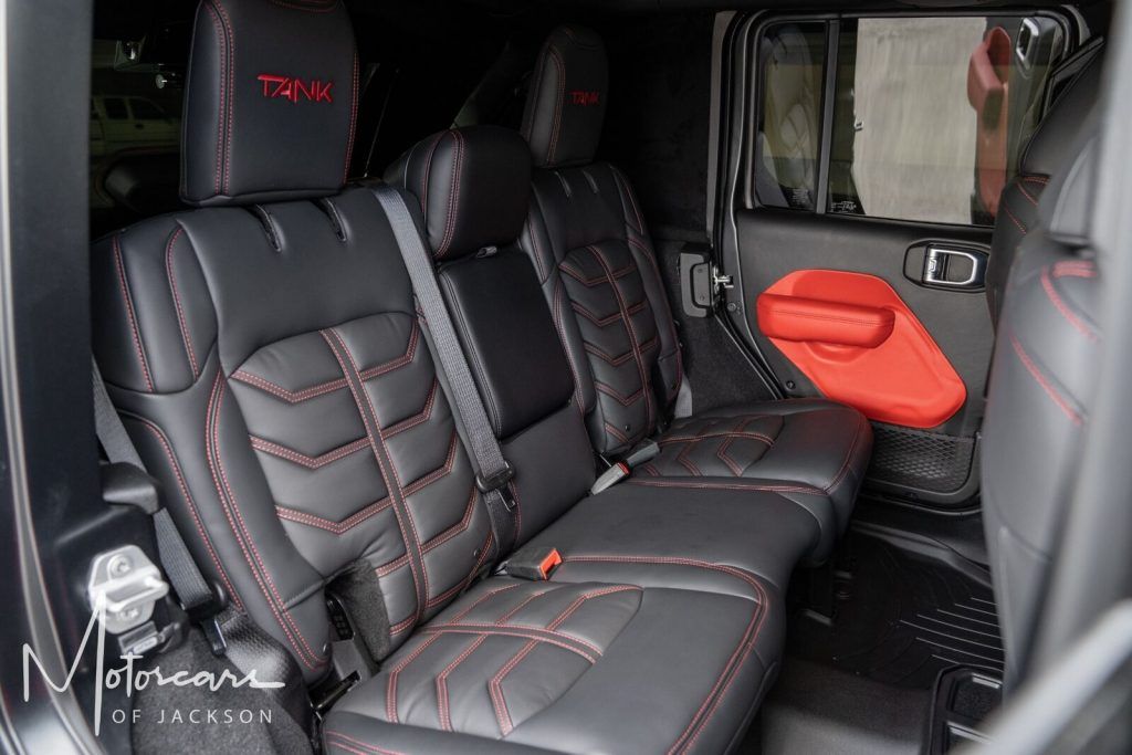2020 Jeep Rezvani TAnK
