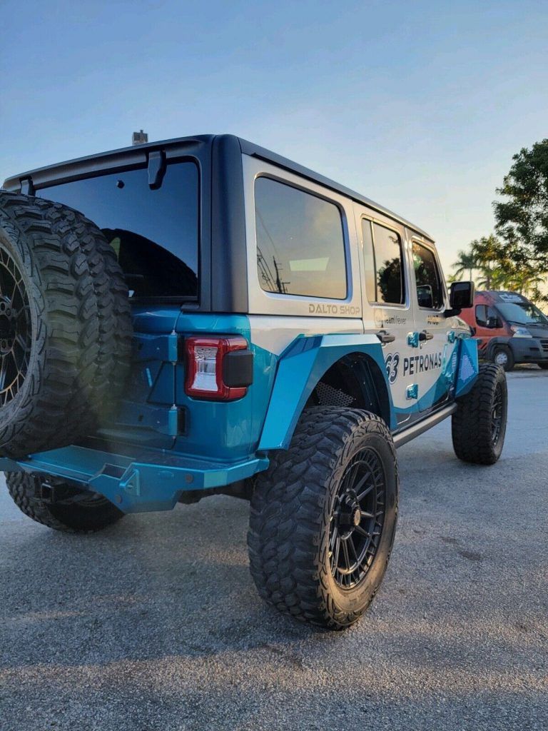 2020 Jeep Wrangler Sport
