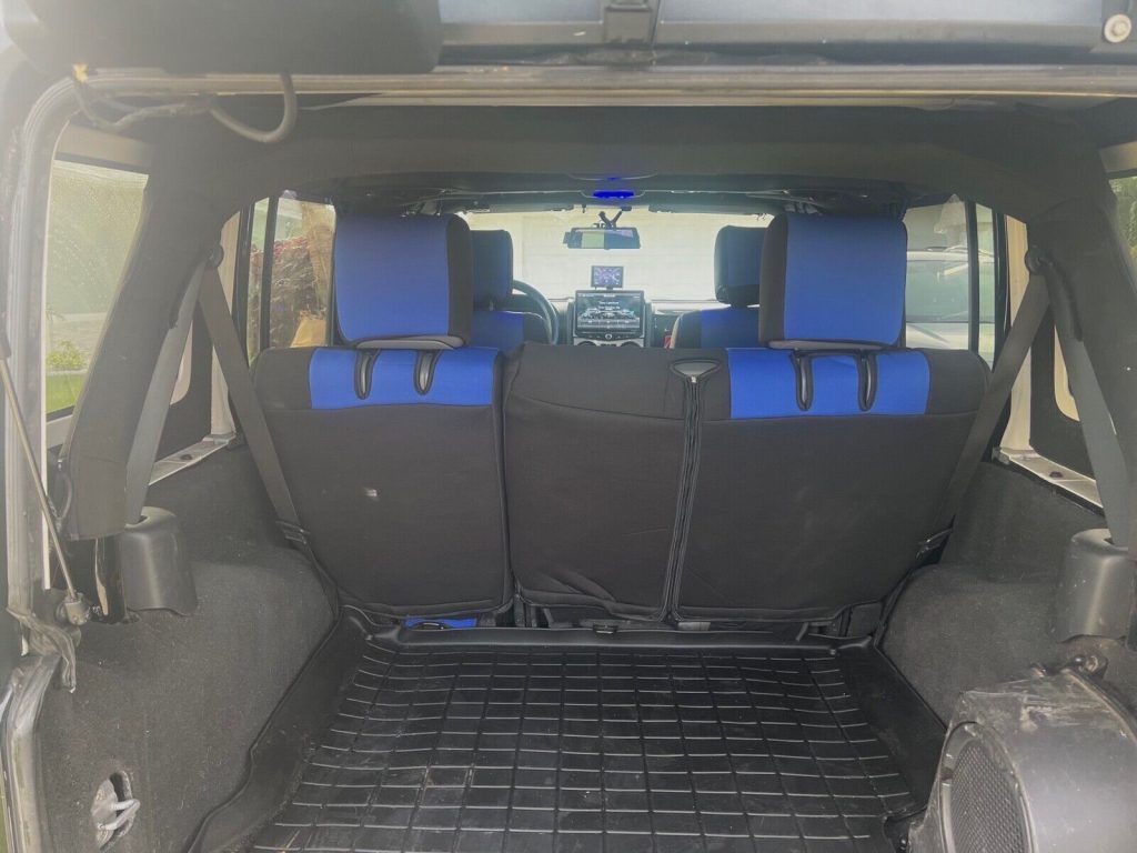 2010 Jeep Wrangler Sahara