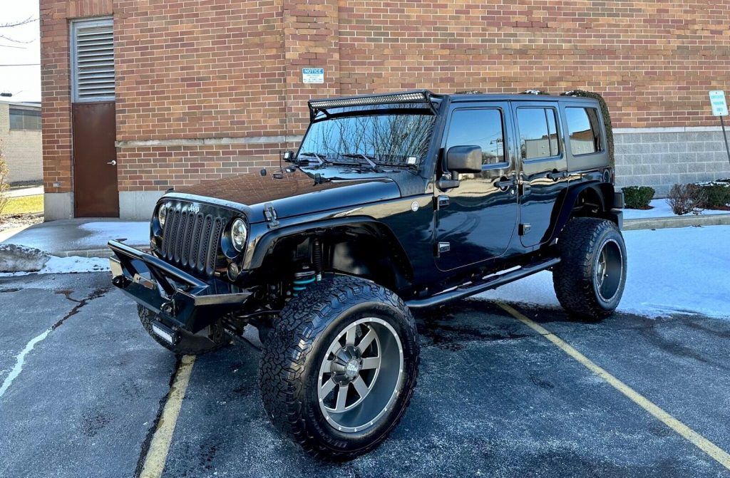 2016 Jeep Wrangler Sport
