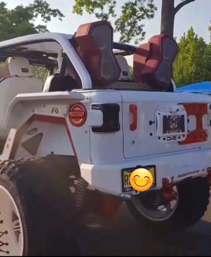 2018 Jeep Wrangler JL Sahara