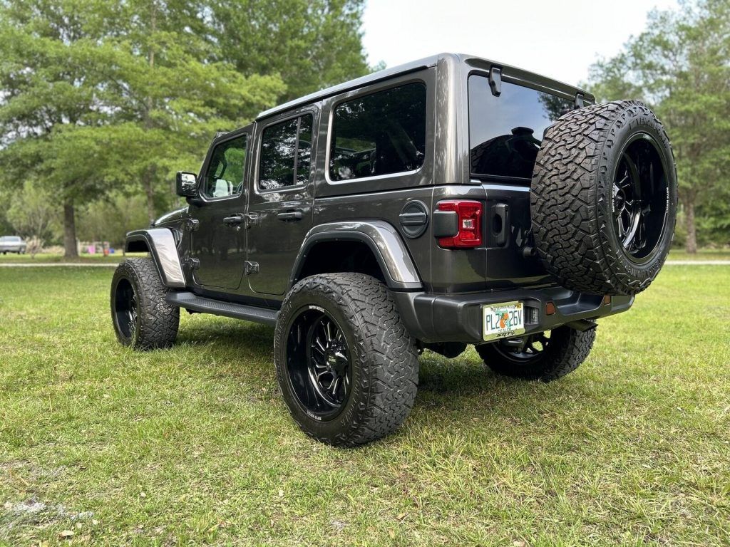 2021 Jeep Wrangler Sport SUV 4D
