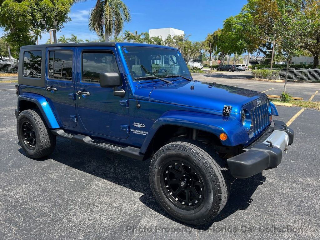 2010 Jeep Wrangler Unlimited Sahara 4WD Hardtop Convertible