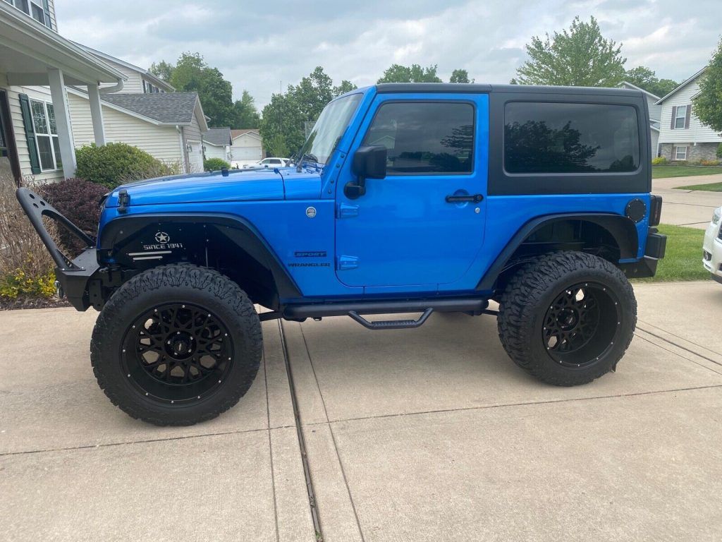 2015 Jeep Wrangler Sport