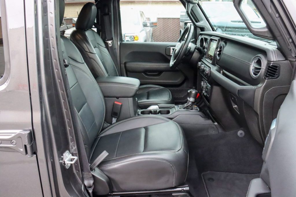 2022 Jeep Gladiator Overland 4×4 Black Leather Nav LIFT 20in Wheels