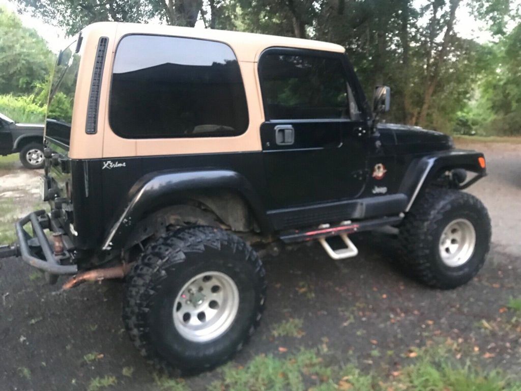 1998 Jeep Wrangler Sahara