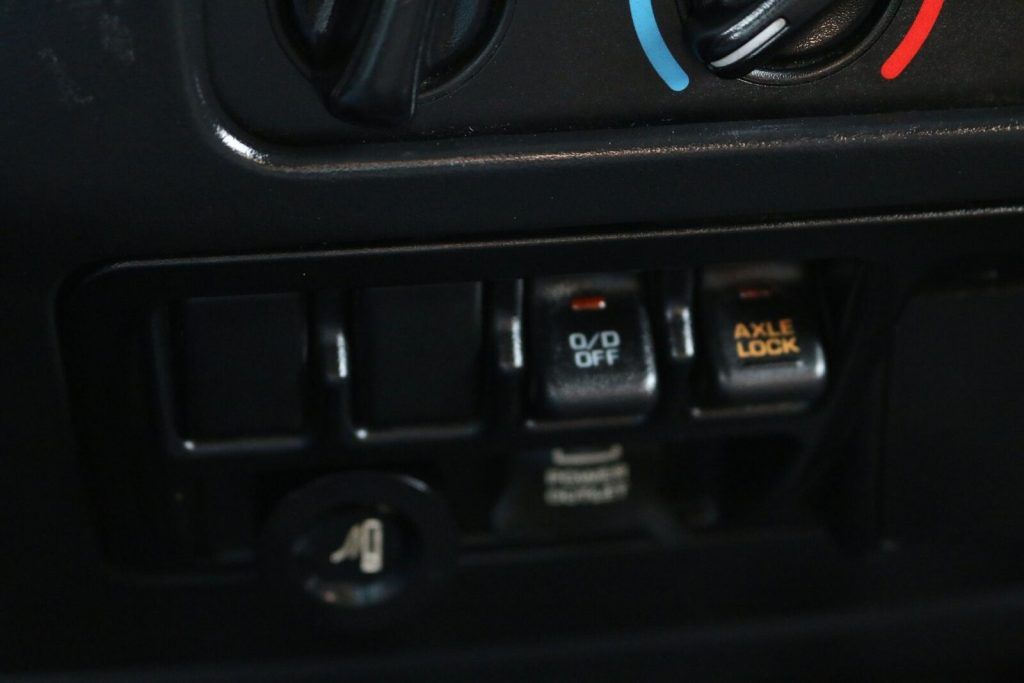 2005 Jeep LJ