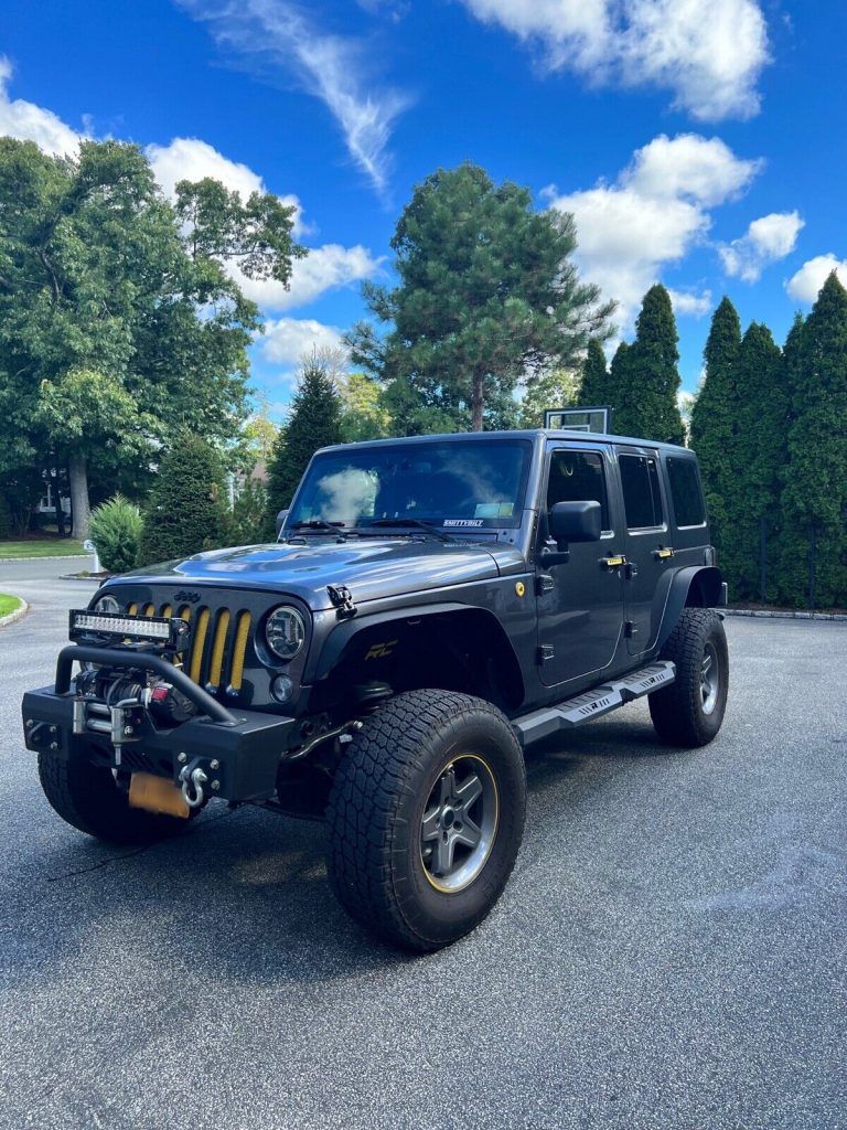 2014 Jeep Wrangler Sahara