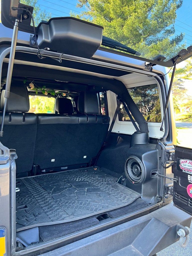 2014 Jeep Wrangler Sahara