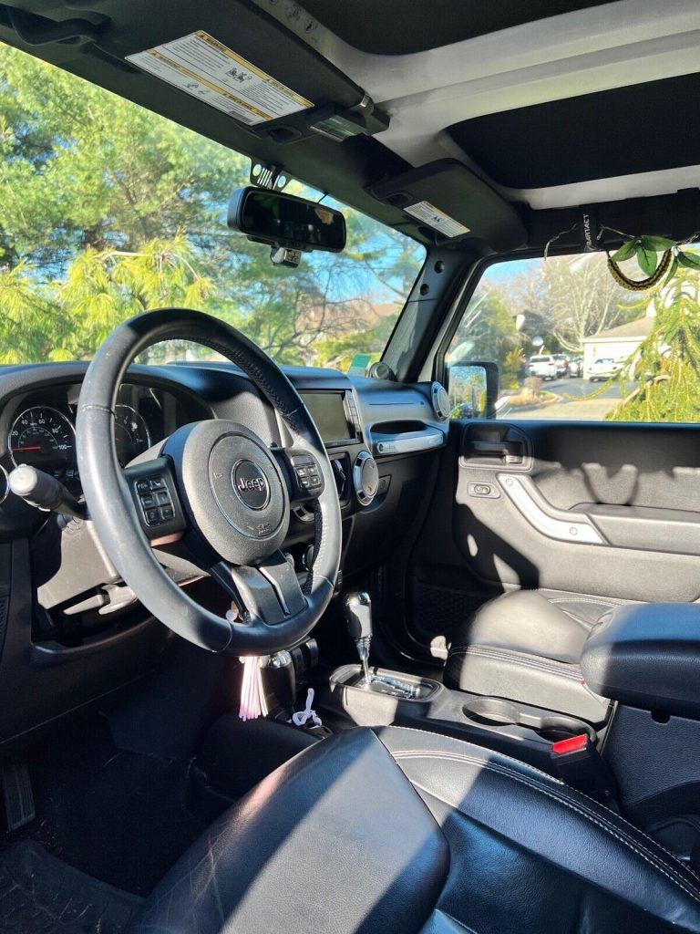 2014 Jeep Wrangler Sahara
