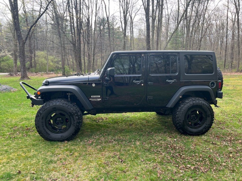 2018 Jeep Wrangler Sport