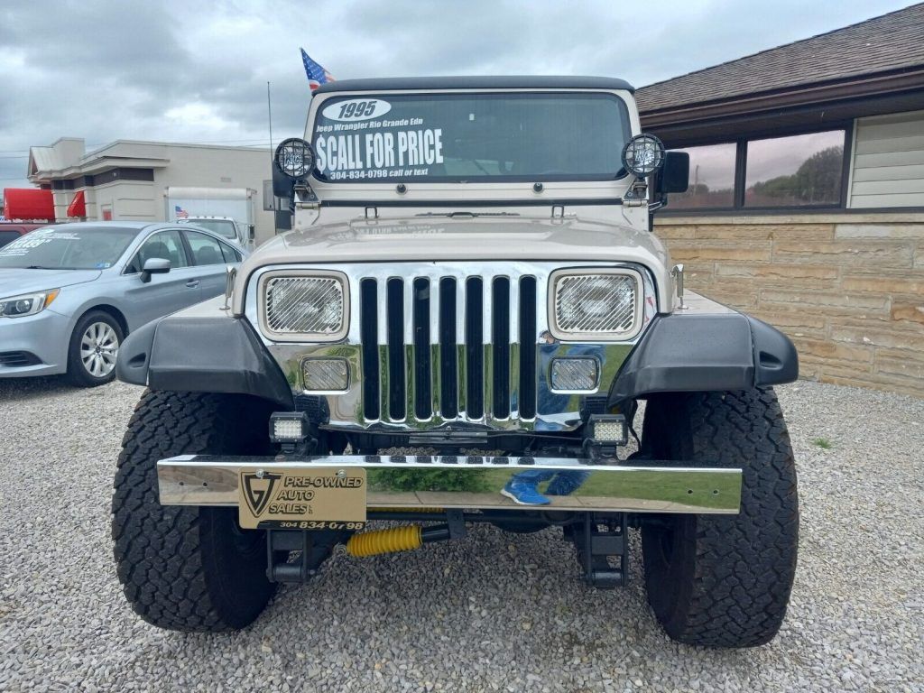 1995 Jeep Wrangler Rio Grande