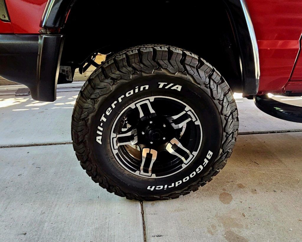 2000 Jeep Cherokee Classic