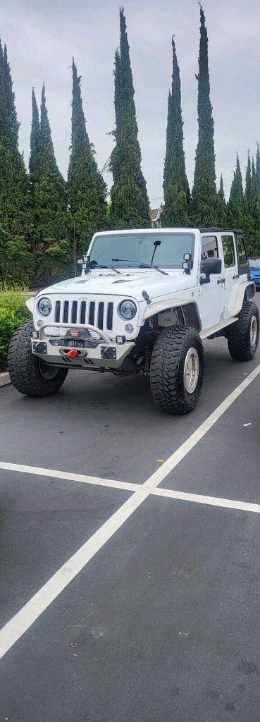 2016 Jeep Wrangler Sahara