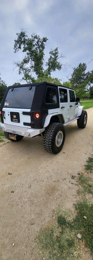 2016 Jeep Wrangler Sahara