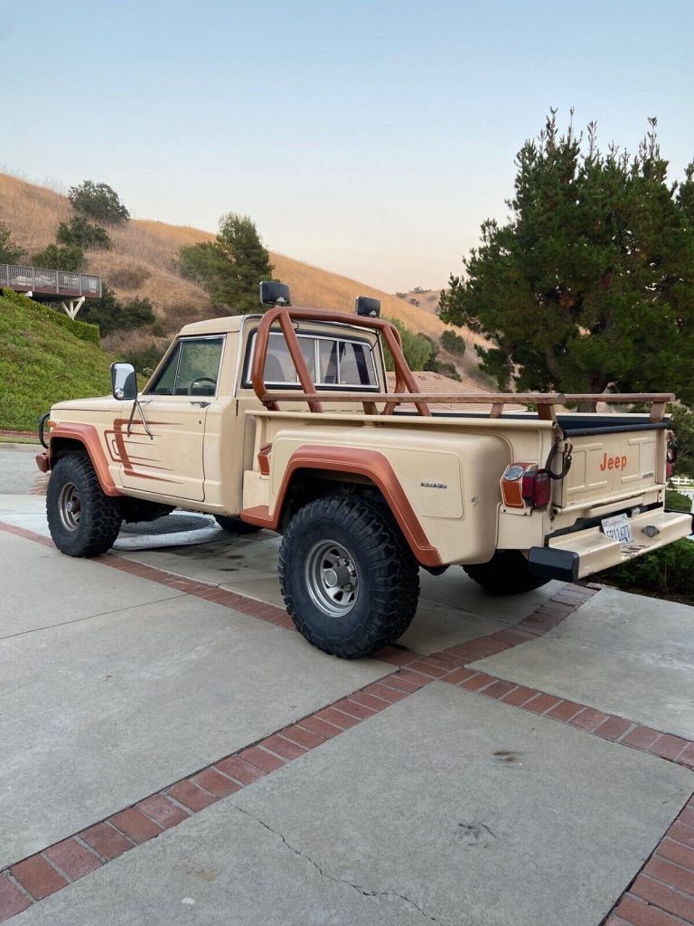 1983 Jeep Cherokee J10