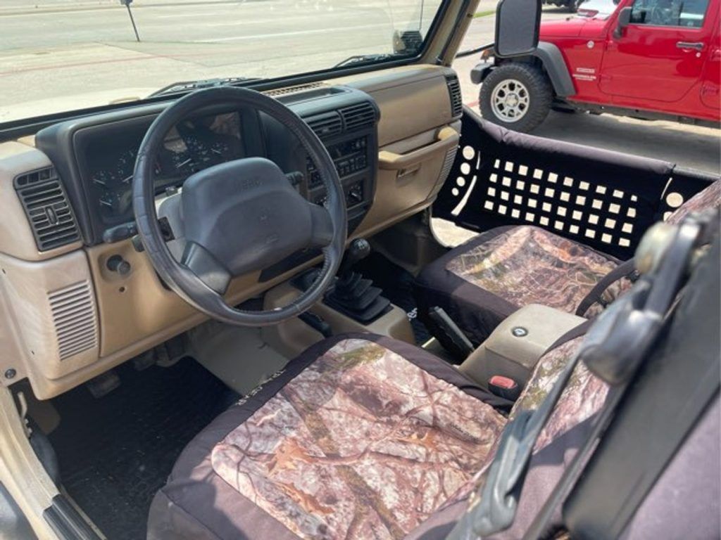 2000 Jeep Wrangler Sport TJ Hunting or Beach rig !!