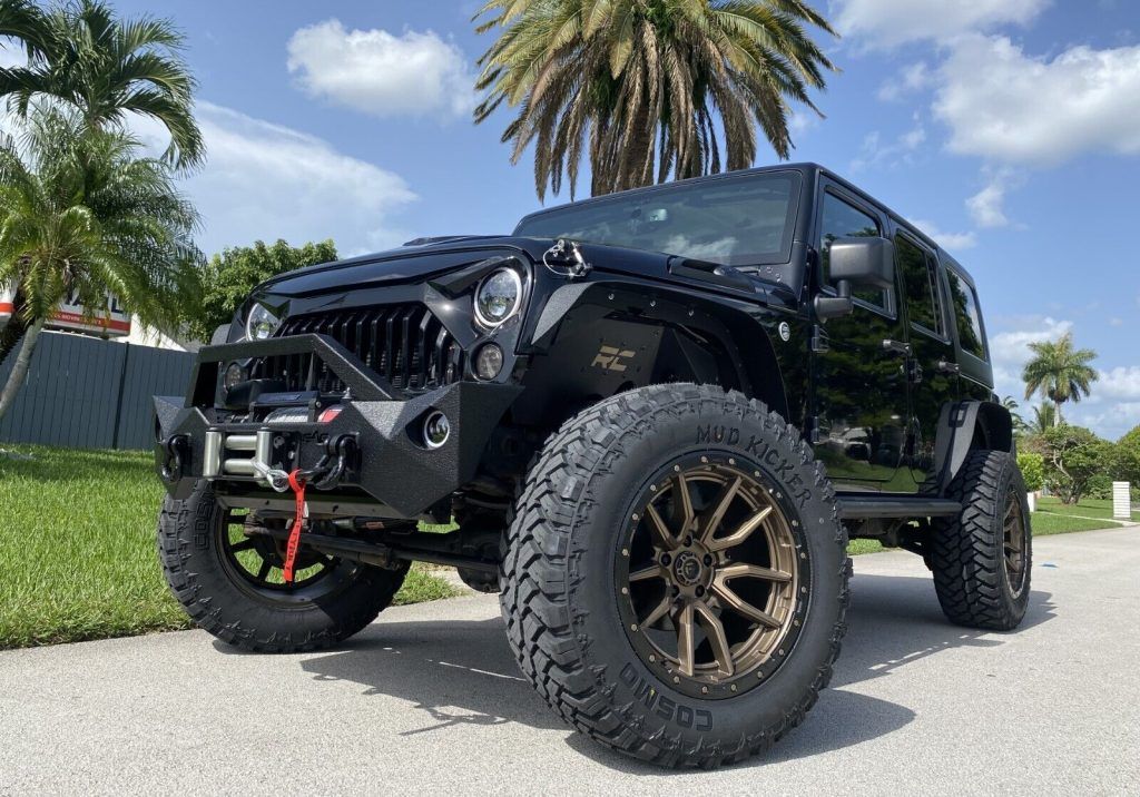 2016 Jeep Wrangler RARE Custom 1 Of “black Bear” Edition JK JKU