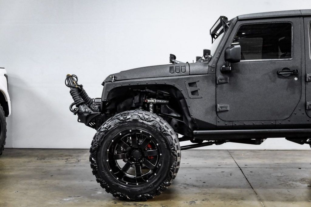 2012 Jeep Wrangler Sport 8″ Long Arm Lift 22″ Moto Metal 40″ Nitto MT