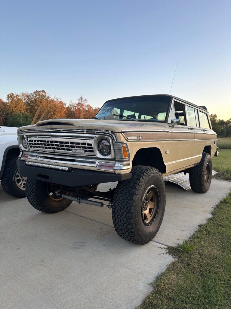 1973 Jeep Wagoneer