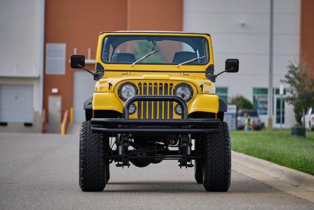 1985 Jeep CJ- 8 Scrambler 4X4 Restored