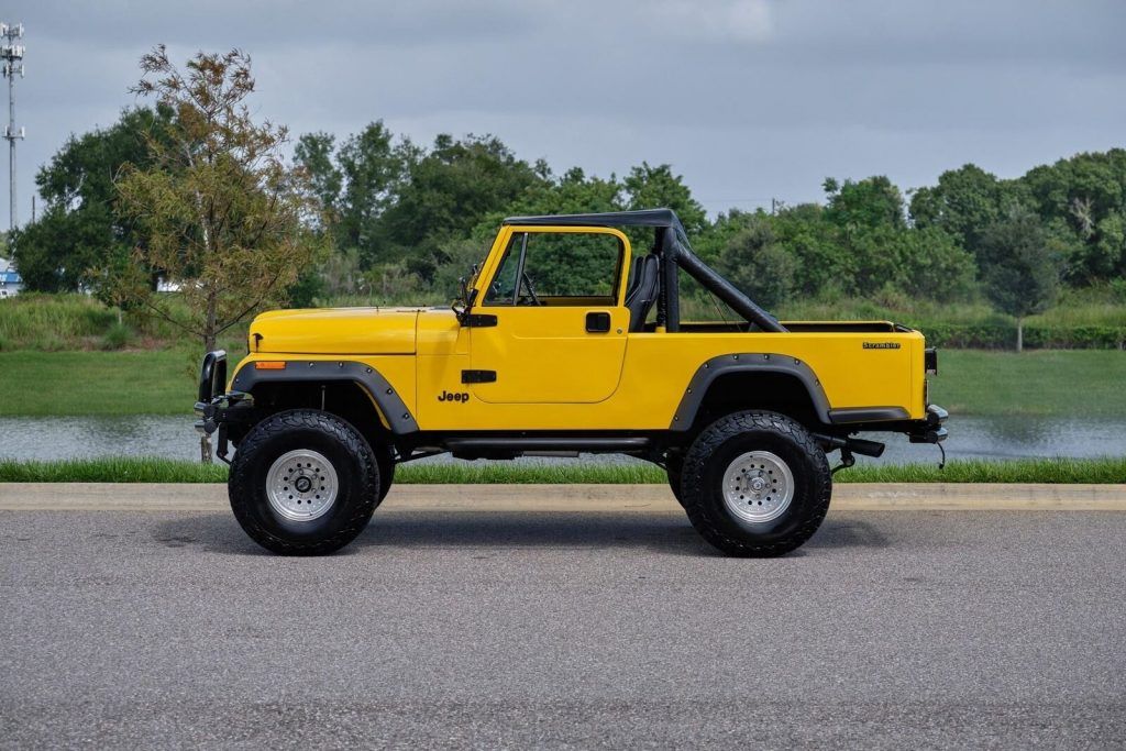 1985 Jeep CJ- 8 Scrambler 4X4 Restored