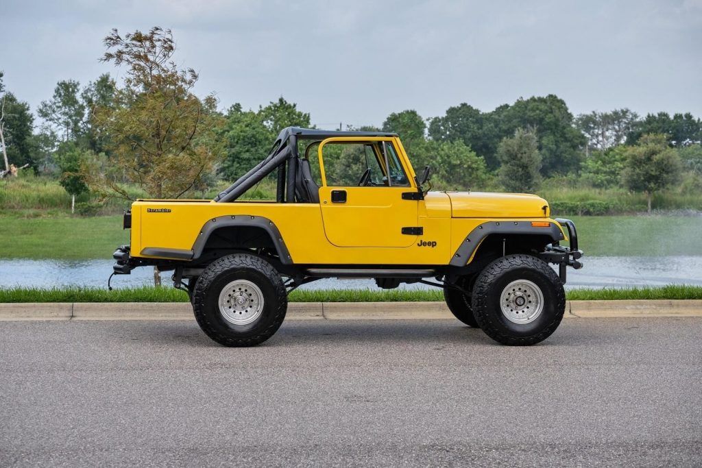 1985 Jeep CJ- 8 Scrambler 4X4 Restored