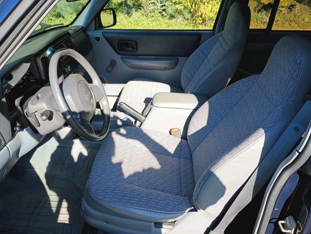 1997 Jeep Cherokee Sport