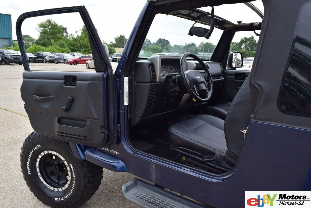 2006 Jeep Wrangler 4X4 4.0L Unlimited-Edition(sport 2 Door / SOfT ToP)