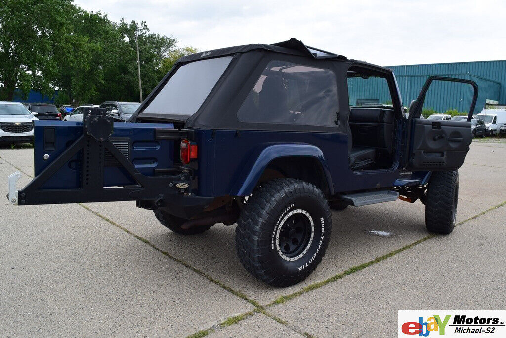 2006 Jeep Wrangler 4X4 4.0L Unlimited-Edition(sport 2 Door / SOfT ToP)