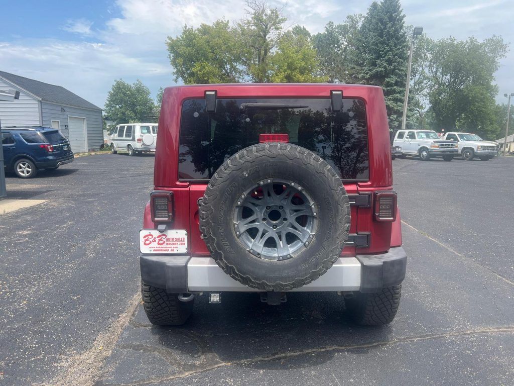 2012 Jeep Wrangler Sahara