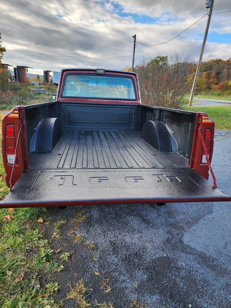 1984 Jeep Truck J10