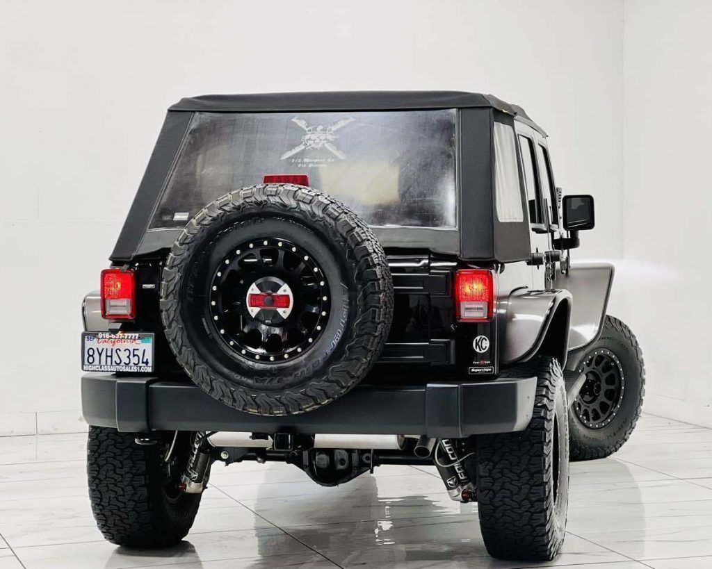 2016 Jeep Wrangler Sport