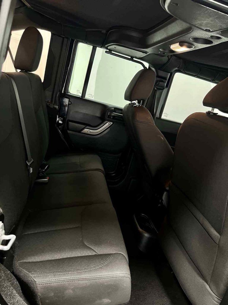 2016 Jeep Wrangler Sport