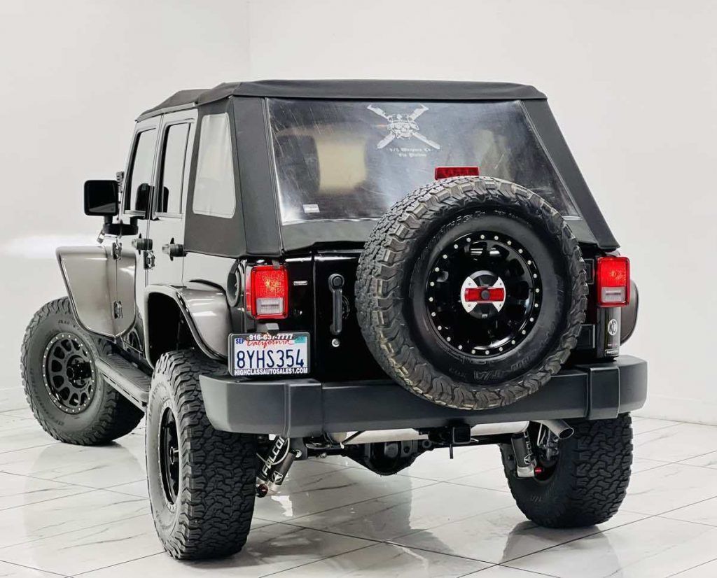 2016 Jeep Wrangler Sport