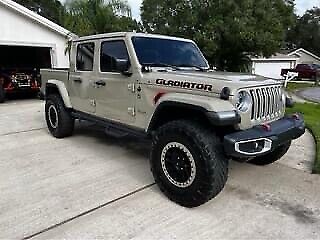 2020 Jeep Gladiator Overland