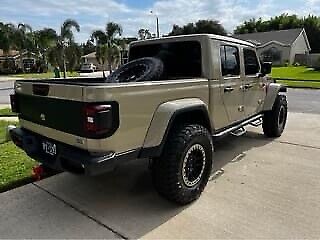 2020 Jeep Gladiator Overland