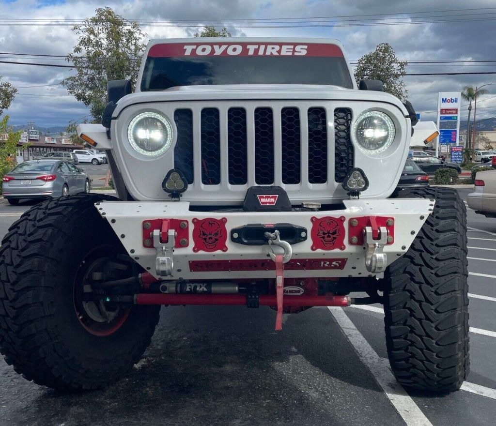 2020 Jeep Gladiator Sport S