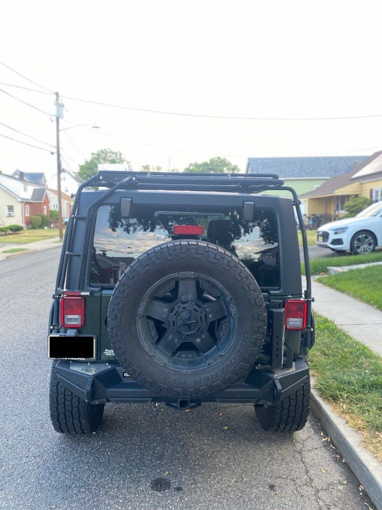 2011 Jeep Wrangler Sahara
