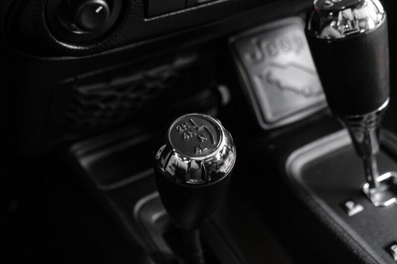 2013 Jeep Wrangler Sahara