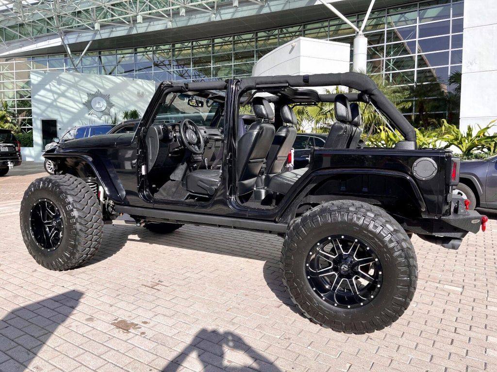 2018 Jeep Wrangler Anniversary Altitude Edition JKU